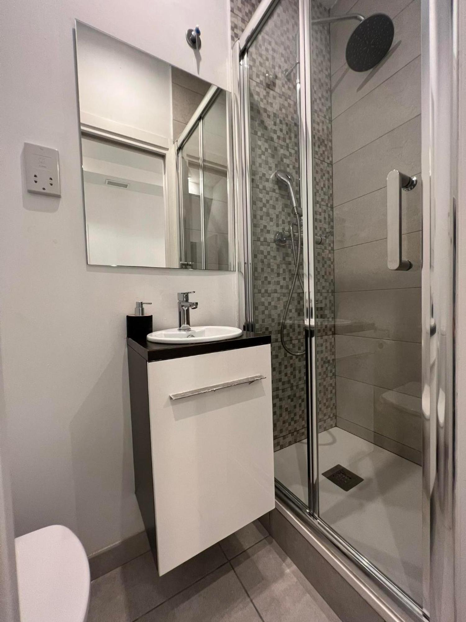 2Br And 2Ba In The Zoko Cozy And Convenient Apartment Gibraltar Exterior photo